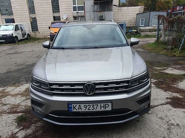 Авто Volkswagen Tiguan 2019 № 8484505