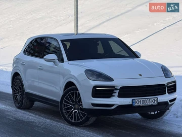 Авто Porsche Cayenne 2021 № 8484557