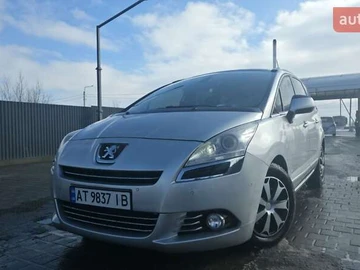 Авто Peugeot 5008 2013 № 8484712