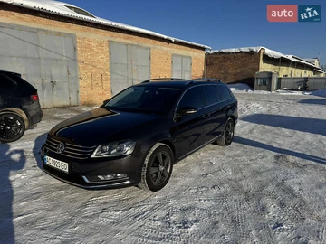 Авто Volkswagen Passat 2011 № 8484727