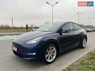 Авто Tesla Model Y 2023 № 8484852