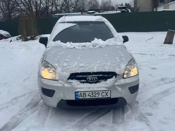 Авто KIA Carens 2006 № 8485412
