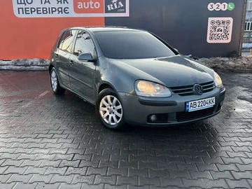 Авто Volkswagen Golf 2004 № 8485496