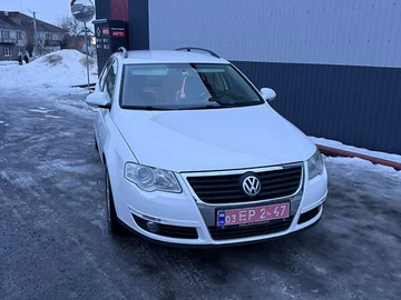 Авто Volkswagen Passat 2009 № 8485535