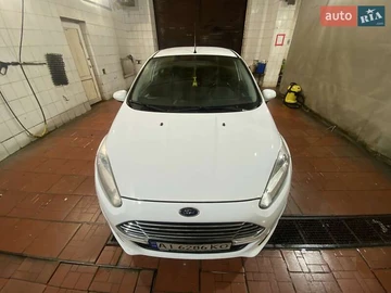 Авто Ford Fiesta 2016 № 8485536