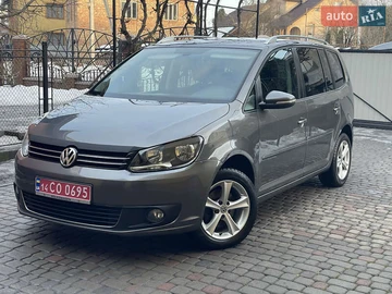 Авто Volkswagen Touran 2015 № 8485655