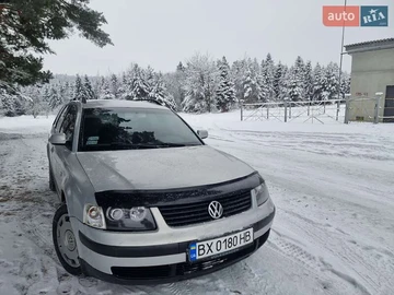 Авто Volkswagen Passat 2000 № 8485967