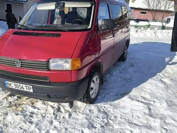 Авто Volkswagen Transporter 2000 № 8486061