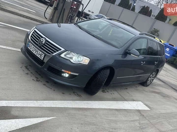 Авто Volkswagen Passat 2010 № 8486072