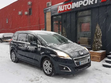 Авто Peugeot 5008 2014 № 8486173