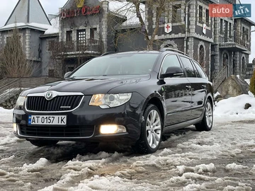 Авто Skoda Superb 2012 № 8486177
