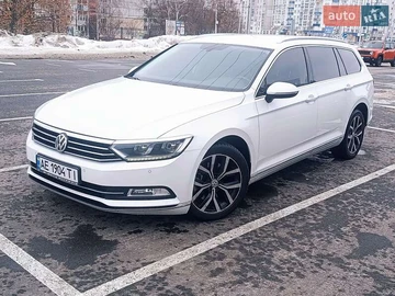 Авто Volkswagen Passat 2015 № 8486268