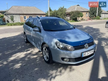 Авто Volkswagen Golf 2010 № 8486629