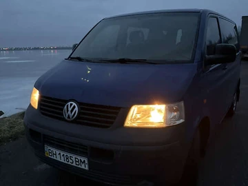 Авто Volkswagen Transporter 2007 № 8486714