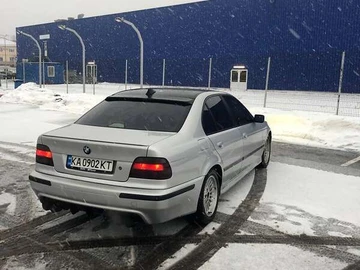Авто BMW 5 Series 1999 № 8486965