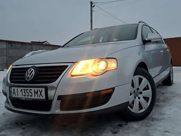 Авто Volkswagen Passat 2010 № 8487065