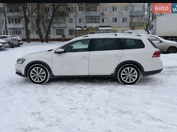Авто Volkswagen Passat 2013 № 8487276