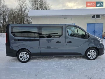 Авто Renault Trafic 2021 № 8487380
