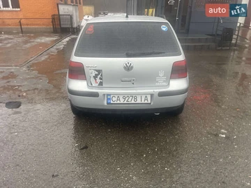 Авто Volkswagen Golf 2001 № 8487383