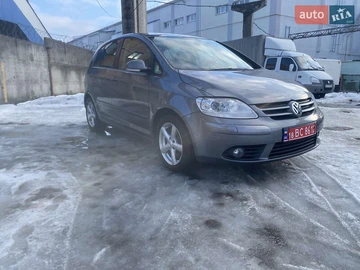 Авто Volkswagen Golf Plus 2008 № 8487565