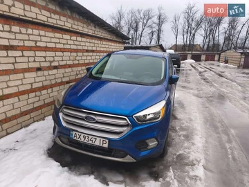 Авто Ford Escape 2016 № 8487634