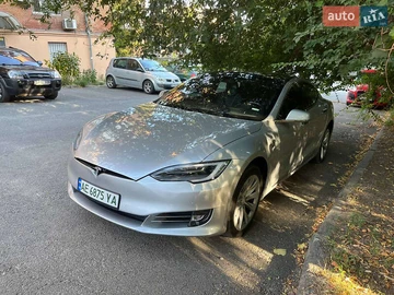 Авто Tesla Model S 2017 № 8487640