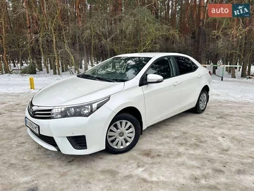 Авто Toyota Corolla 2015 № 8488018