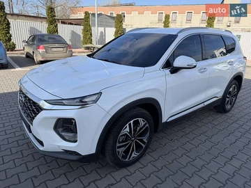 Авто Hyundai Santa Fe 2018 № 8488038