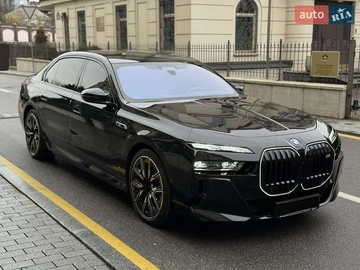 Авто BMW I7 2025 № 8488174