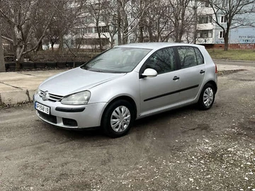 Авто Volkswagen Golf 2004 № 8488185
