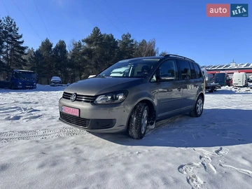 Авто Volkswagen Touran 2011 № 8488222