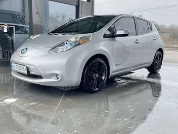 Авто Nissan Leaf 2013 № 8488556