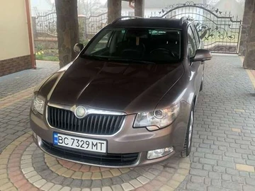 Авто Skoda Superb 2011 № 8488580