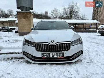 Авто Skoda Superb 2023 № 8488749