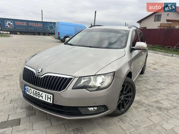 Авто Skoda Superb 2015 № 8489001