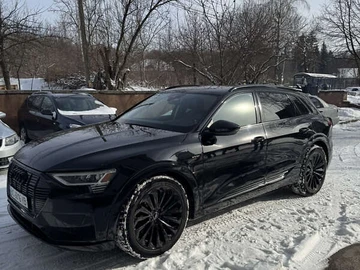 Авто Audi E-Tron 2019 № 8489089