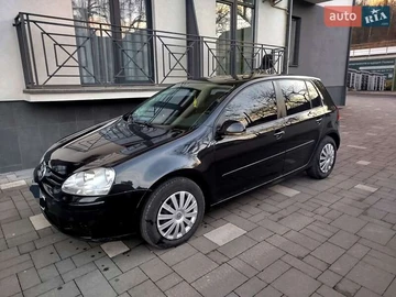 Авто Volkswagen Golf 2005 № 8489229