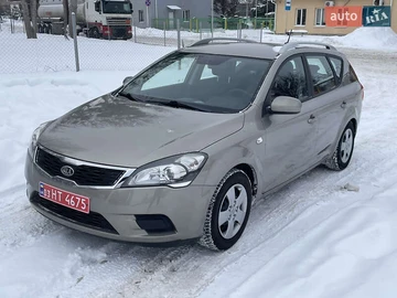 Авто KIA Ceed 2010 № 8489244