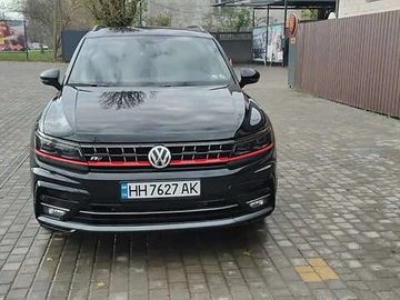 Авто Volkswagen Tiguan 2021 № 8489530
