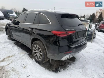 Авто Mercedes Glc-Class 2024 № 8489567