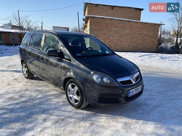 Авто Opel Zafira 2010 № 8489716