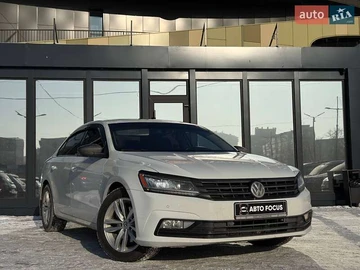Авто Volkswagen Passat 2018 № 8489798