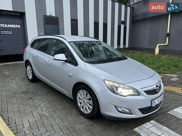 Авто Opel Astra 2012 № 8489904