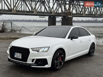 Авто Audi A4 2017 № 8490302