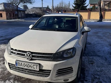 Авто Volkswagen Touareg 2011 № 8490367