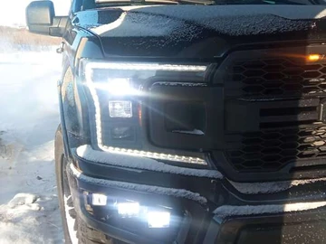 Авто Ford F-150 2018 № 8490379
