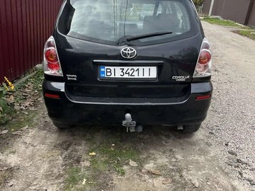 Авто Toyota Corolla Verso 2004 № 8490398