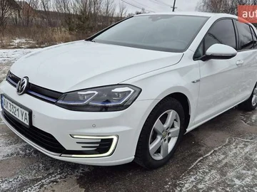 Авто Volkswagen E-Golf 2020 № 8490477