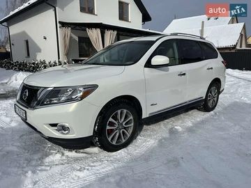 Авто Nissan Pathfinder 2013 № 8490479