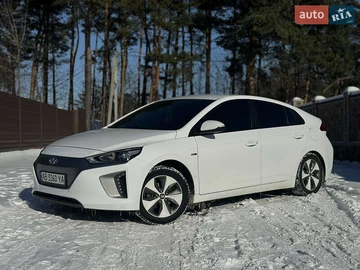 Авто Hyundai Ioniq 2017 № 8490730